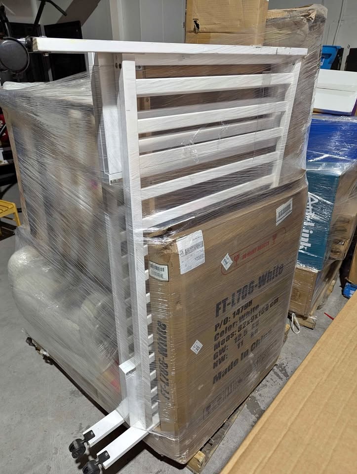 🔥75% off Walmart furniture pallet