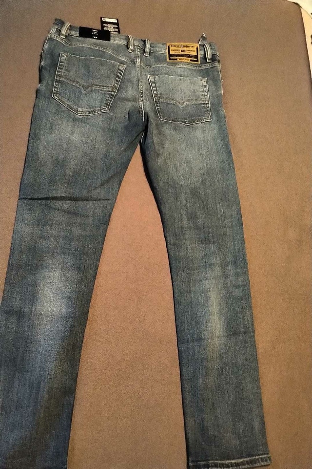 Diesel Tephar mens jeans size 33w X 32L brand new with tags - photo 3