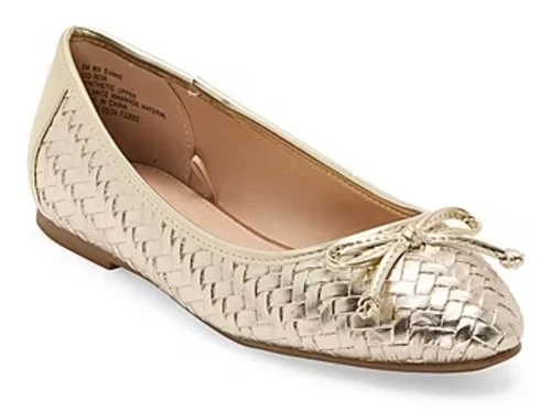 Mixit Womens Evans Closed Toe Ballet Flats
