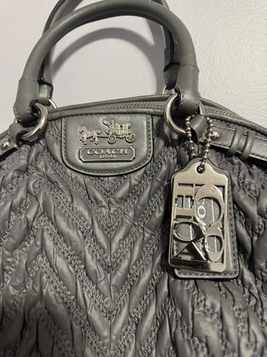 COACH Madison Nylon Quilted Chevron Bag - photo 4