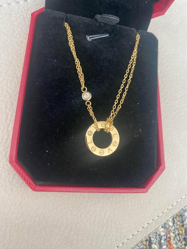 Love Necklace In Gold