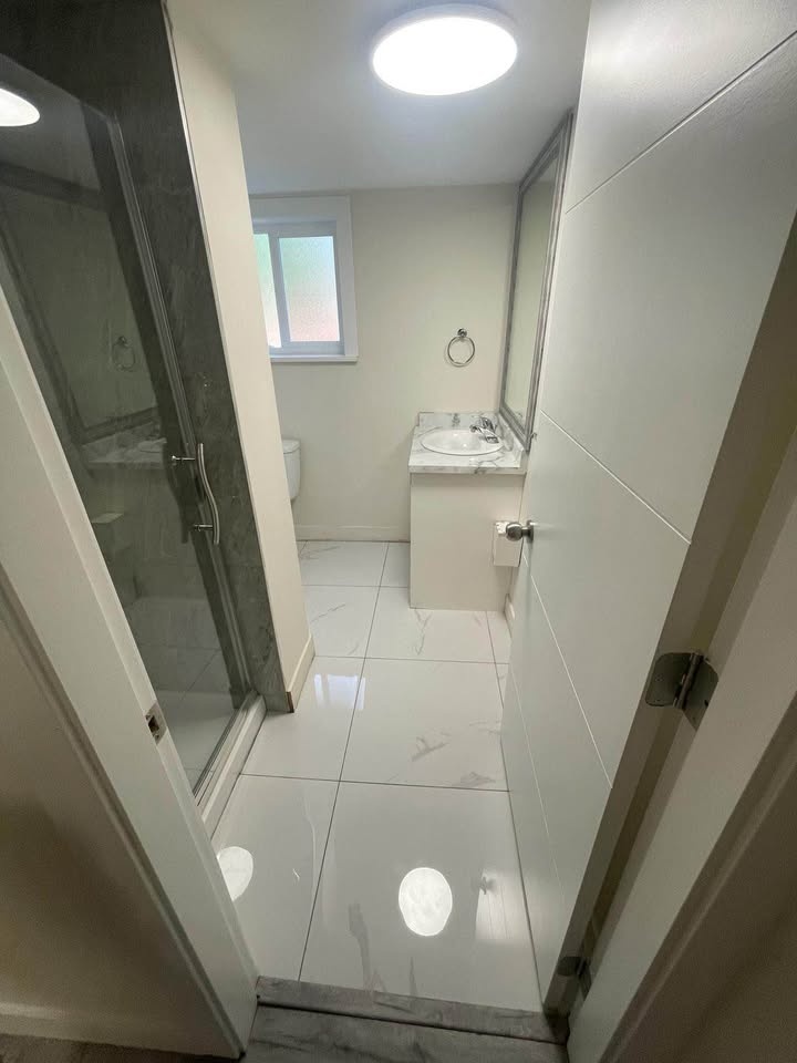 1 Bed 1 Bath - House - photo 2