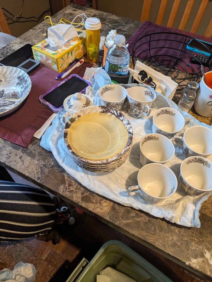 Vintage dishes