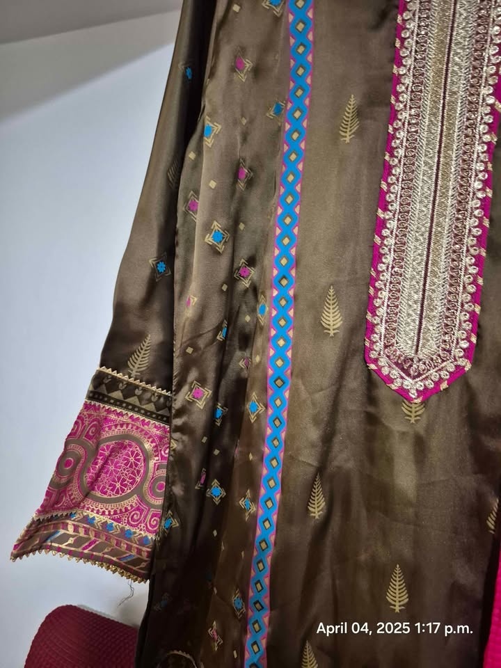 2 piece shirt dupatta troser size medium brand new - photo 2