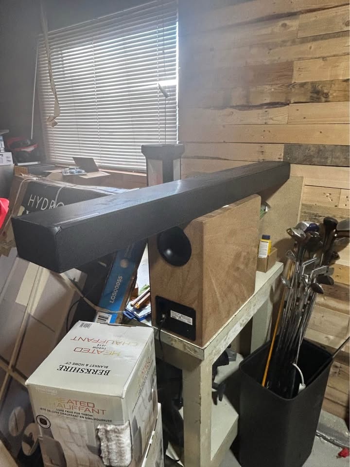 Samsung Harmon/Karson Sound Bar with sub woofer Dolby Atmos - photo 3