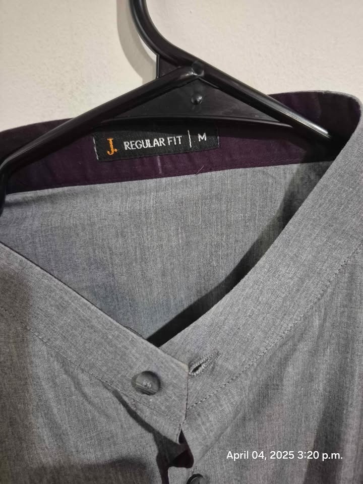 J. Shalwar kameez size medium,serious buyers only please - photo 4