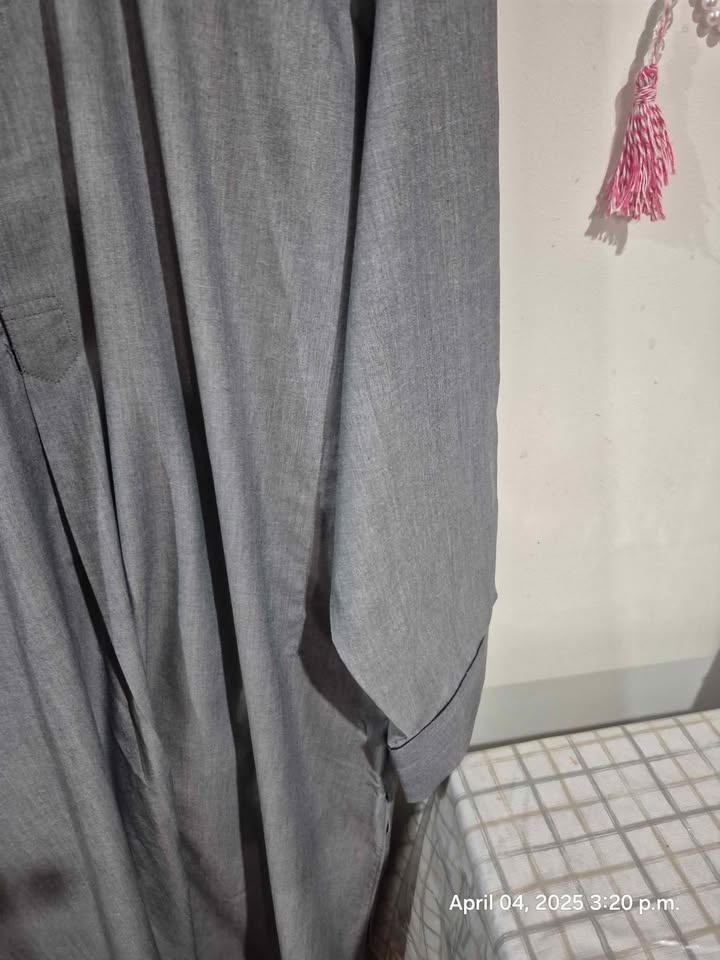 J. Shalwar kameez size medium,serious buyers only please - photo 5