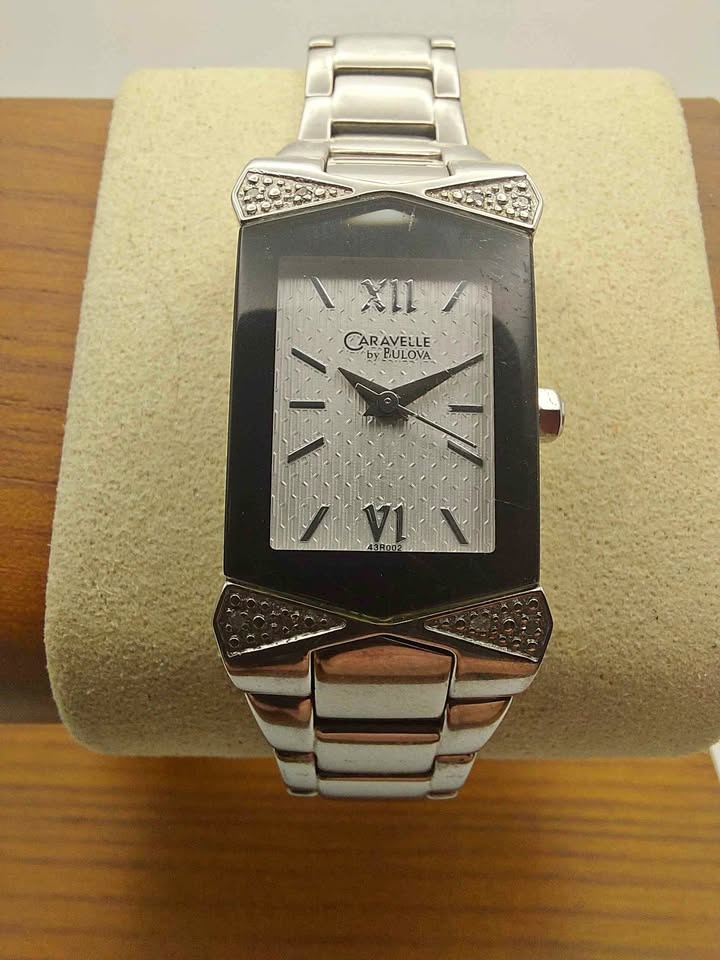Caravelle Bulova Ladies Tank Watch Excellent Condition