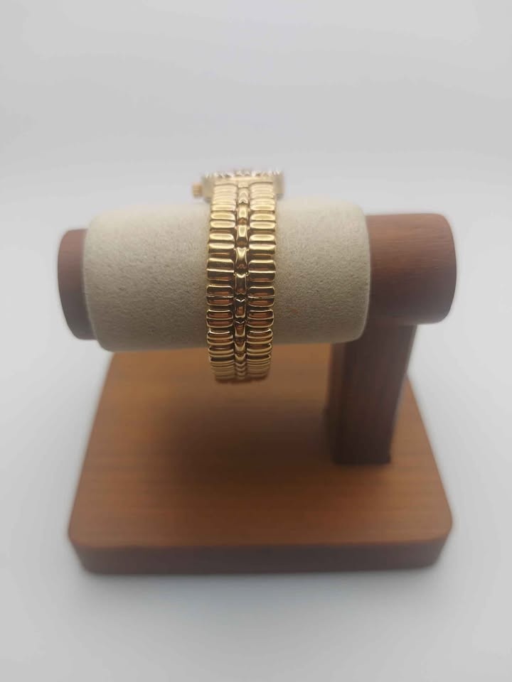 Wittnauer Ladies Watch With Diamond Bezel. Fully Working - photo 5