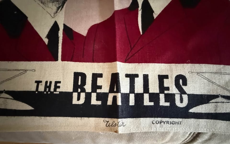 BEATLES Original Irish Linen Wall Hanging - photo 2