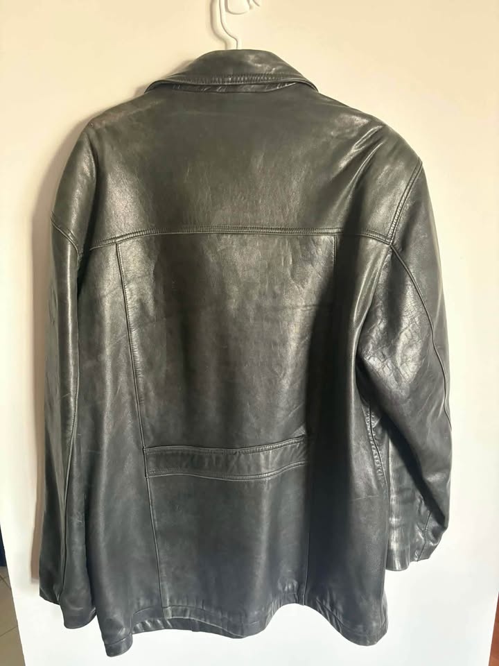 Danier Men’s leather coat size XL - photo 3