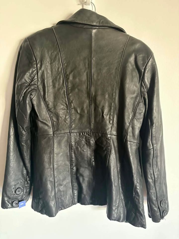 Jessica Ladies Leather coat size 6-8 - photo 3