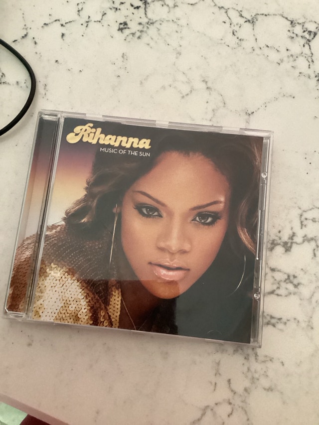 Rihanna Music of the Sun CD