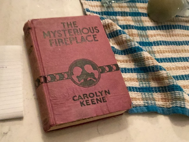 Carolyn Keene Mysterious Fireplace