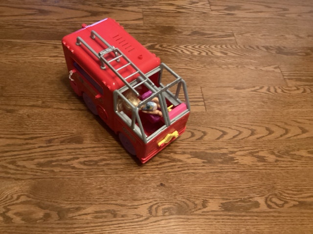 Polly Pocket Firetruck
