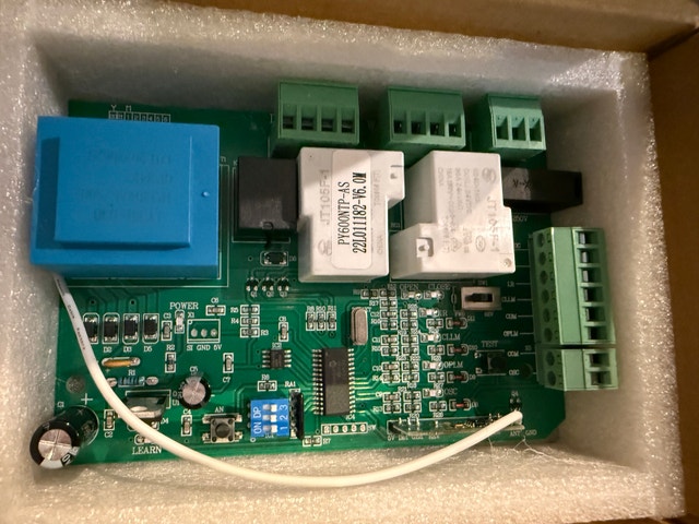 Gate Opener Control Board - photo 2