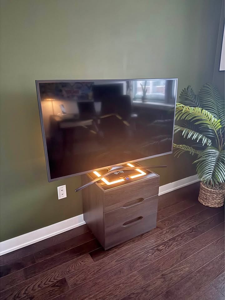 Samsung 50” 4K Ultra HD Smart TV
