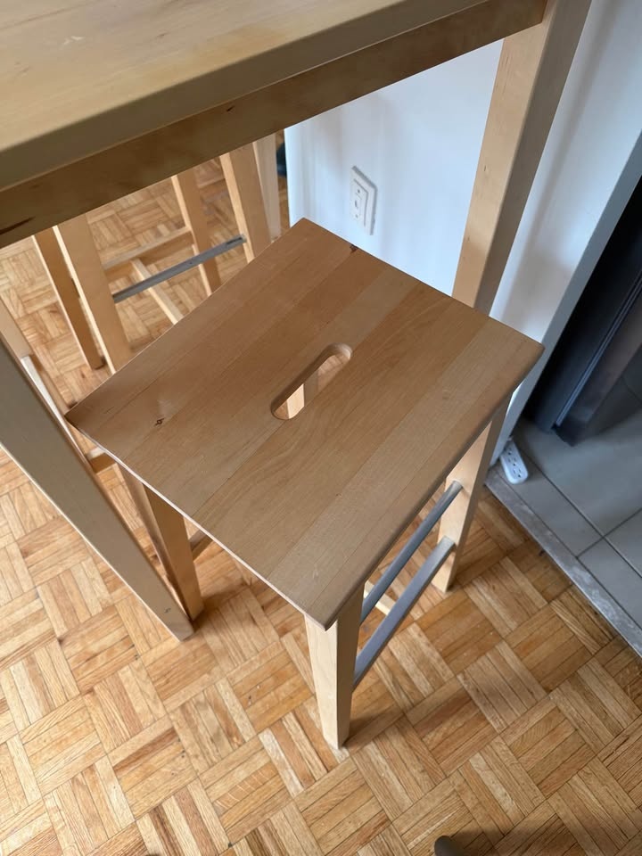 IKEA Bar Table (Ronninge) and 2 Stools - photo 3