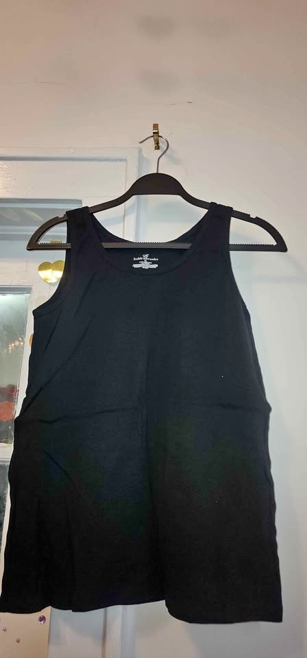 Bobbie Brooks sleep tank top