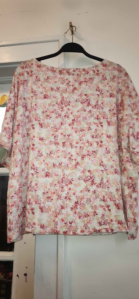 Women's Old Navy Floral sleep shirt - photo 2
