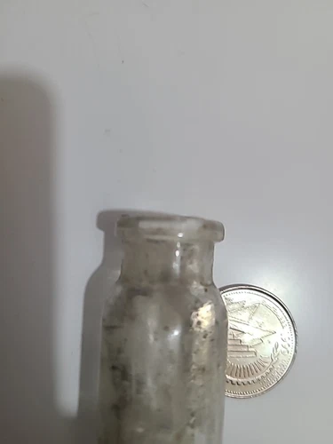 Antique 1890s TC W CO Mini Pill Bottle - photo 4
