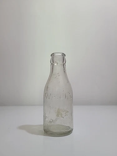 Vintage 1932 Welch's Junior Grape Juice Bottle