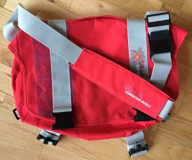 Used Golla Sadie Messenger Bag for 15.6-16" Laptop
