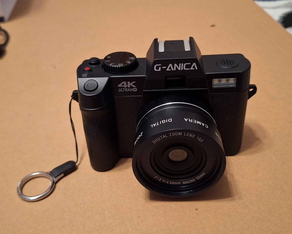 4K Digital Camera - photo 2