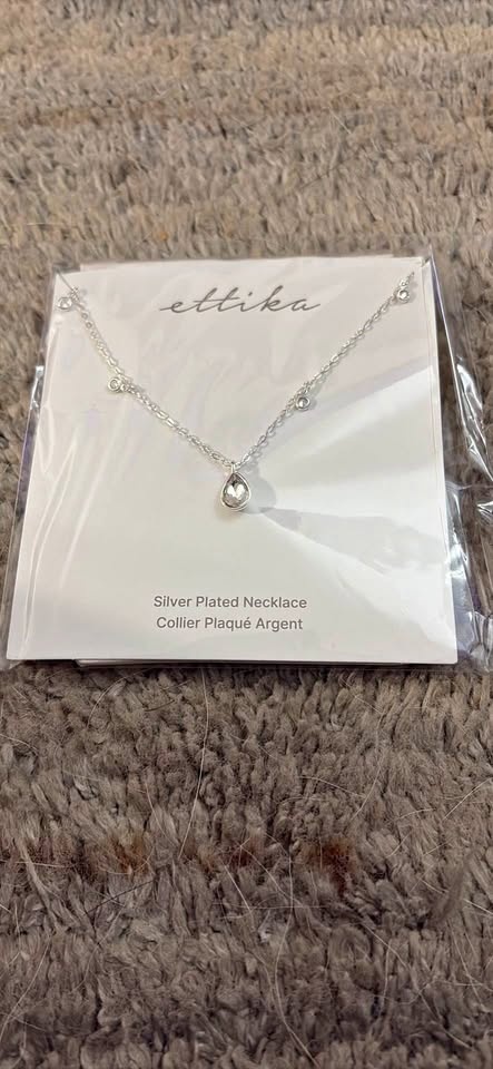 Dripping Crystals Drop Necklace