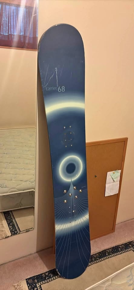 168cm Snowboard w/out Bindings
