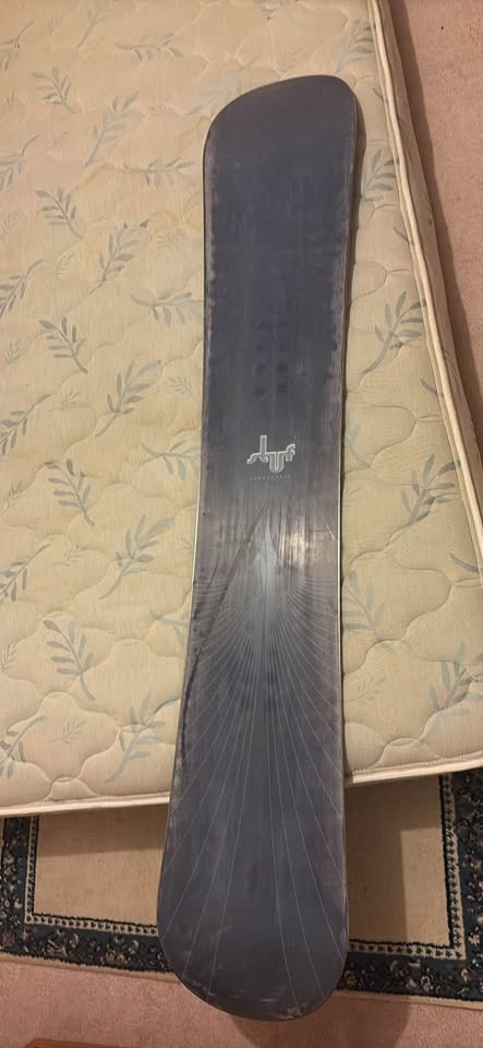 168cm Snowboard w/out Bindings - photo 5