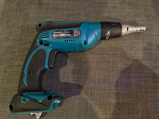 Makita DFS451Z Cordless Drywall Screwdriver - Tool Only - photo 3