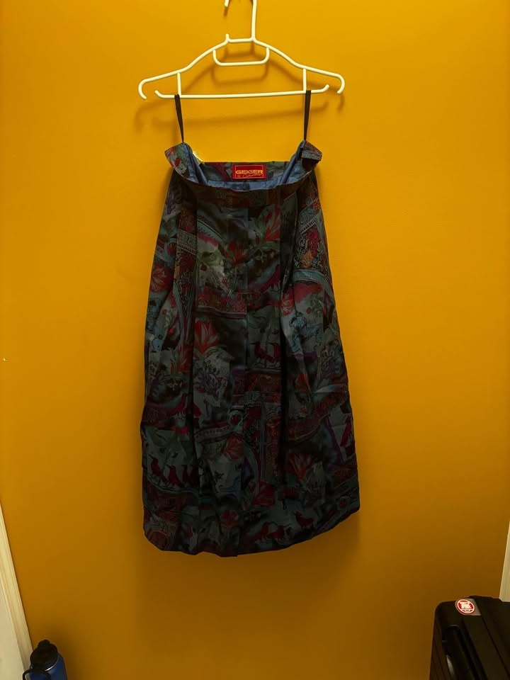 Geiger Wool skirts Made in Austria Size 40 and 42 - photo 4
