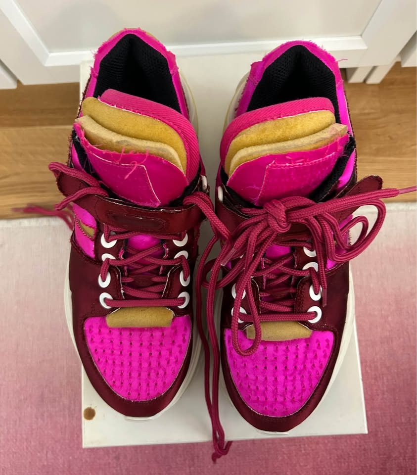 Maison Margiela sneakers in box - photo 5