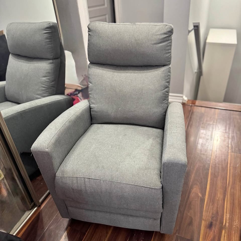 Swivel Rocking Recliner Chair – Great Nursery Chair