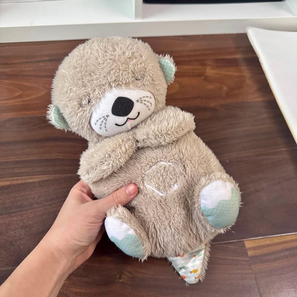 Fisher-Price Baby Toy Soothe 'n Snuggle Otter