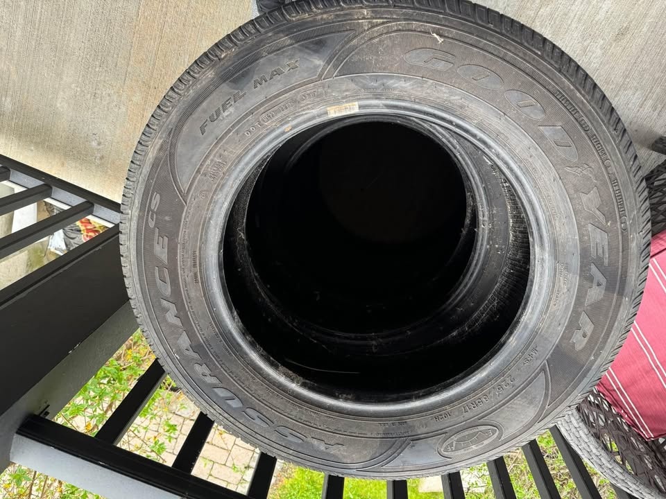 Good Year Tires 225/65/R17 - photo 2