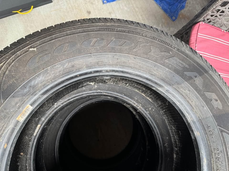 Good Year Tires 225/65/R17 - photo 4