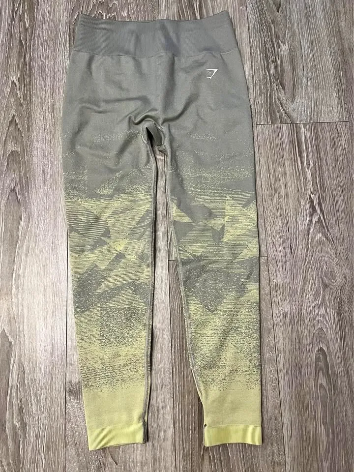 Gym shark woman’s seamless legging, size S thumbnail