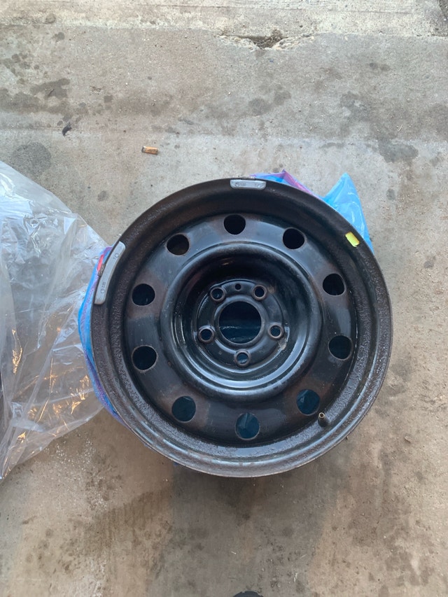 Winter tires with rims - photo 2