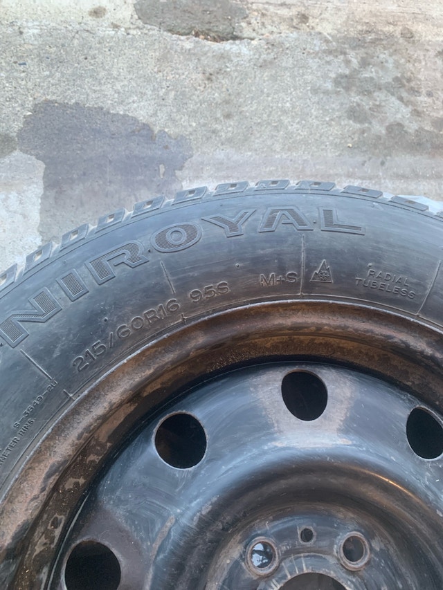 Winter tires with rims - photo 3
