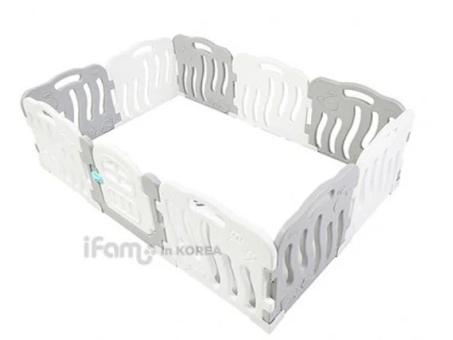 IFAM Baby Playpen, Baby Room