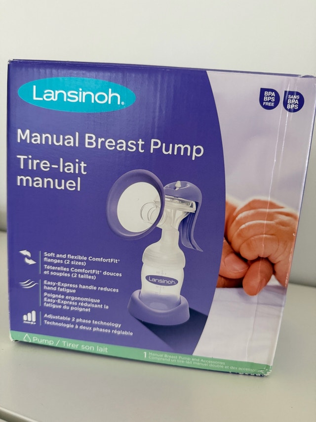 Lansinoh Manual Breast Pump