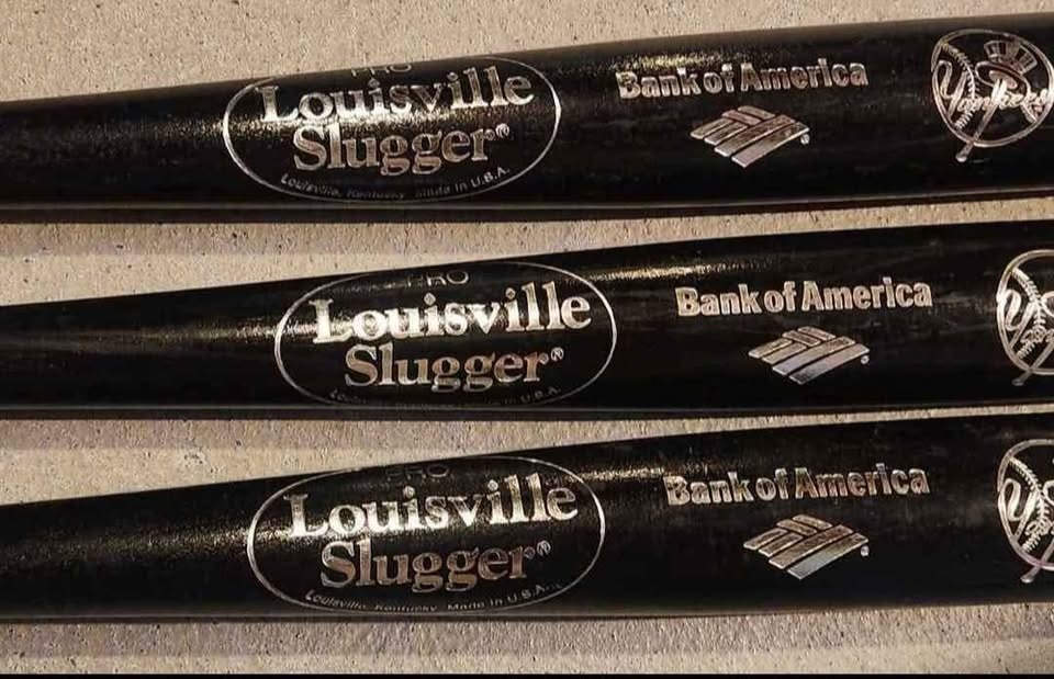 Commemorative bats featuring Gary sheffield's signature - photo 4