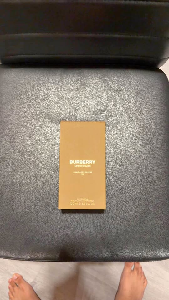 Burberry Hawthorn Bloom 12% 100ML
