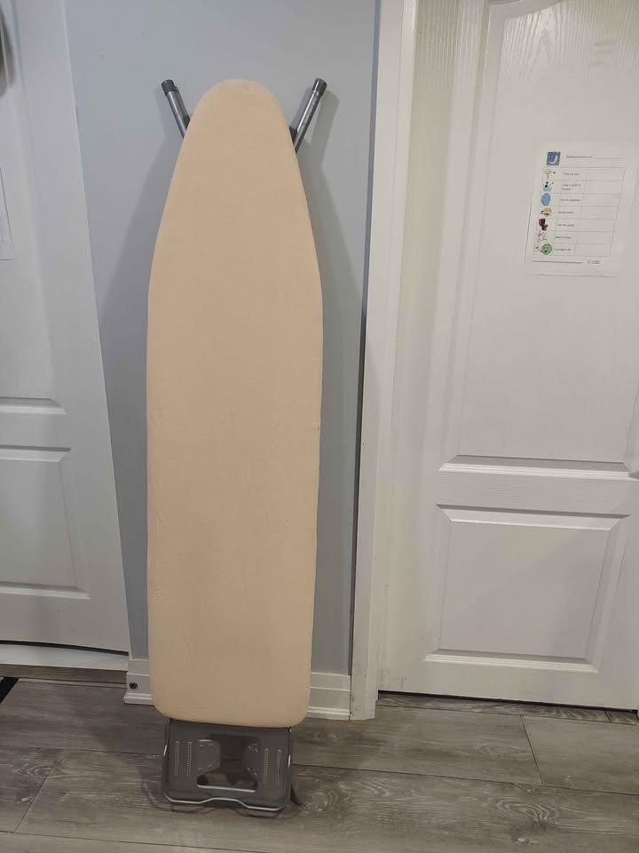 Ironing Board/Table - photo 2
