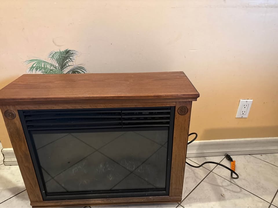 Electric Fireplace Heater – Wood TV Stand Style – Works Great - photo 3