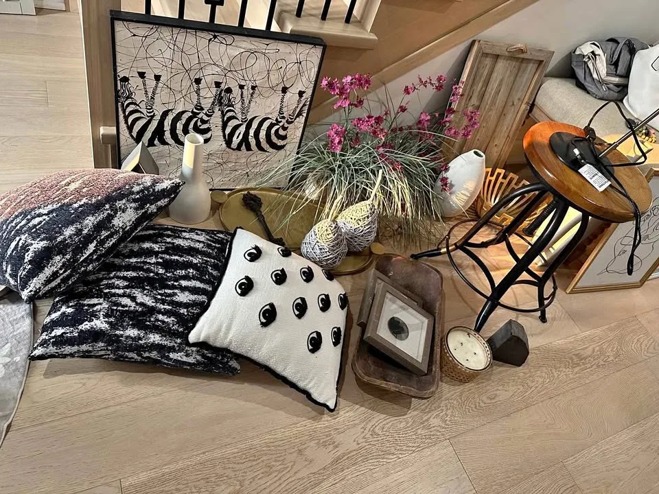 Home decor bundle thumbnail