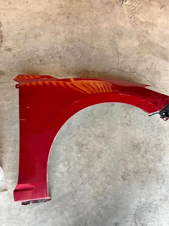 🚗 Mazda 3 Fender - 2014-2018 - Minor Dent 🚗