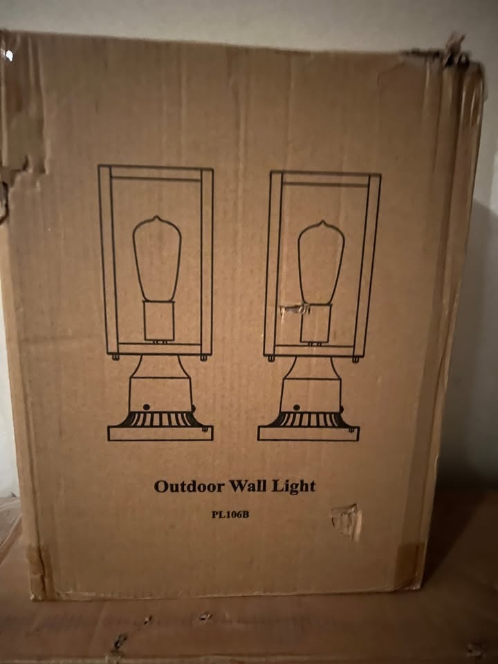 💡 NEW Modern Outdoor Post Light Fixtures – 2 Pack (In Box)💡 - photo 4